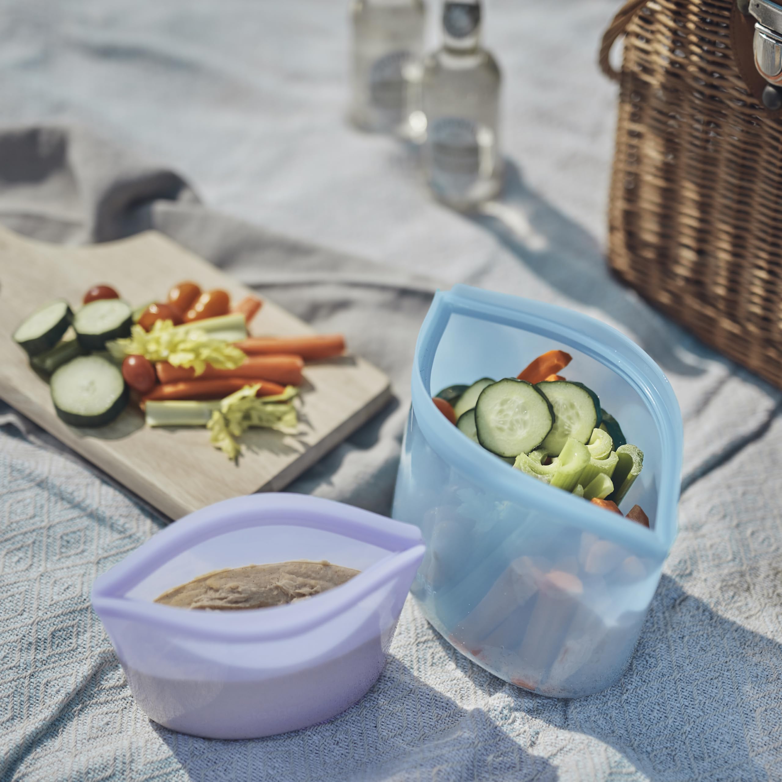 Stasher Silicone Reusable Food Storage Bags, 4-Pack, Reusable Freezer Bags, Microwave, Dishwasher, Oven Safe, Sous Vide, Premium Lunch Containers, Eco Friendly, Food-safe Silicone Snack Bag, Clear