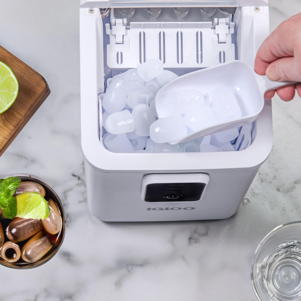 Igloo Automatic Self-Cleaning Portable Electric Countertop Ice Maker Machine with Handle, 26 Pounds in 24 Hours, 9 Ice Cubes Ready in 7 Minutes, with Ice Scoop and Basket
